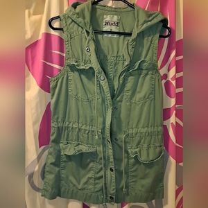 Mudd brand trendy hoodie vest